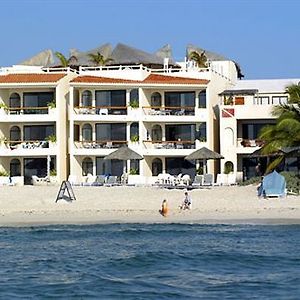 Aquatech Villas Derosa Resort